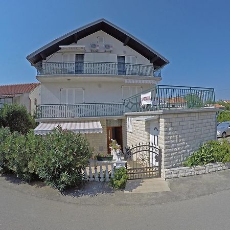 Primasrima Apartments Βόντιτσε Εξωτερικό φωτογραφία