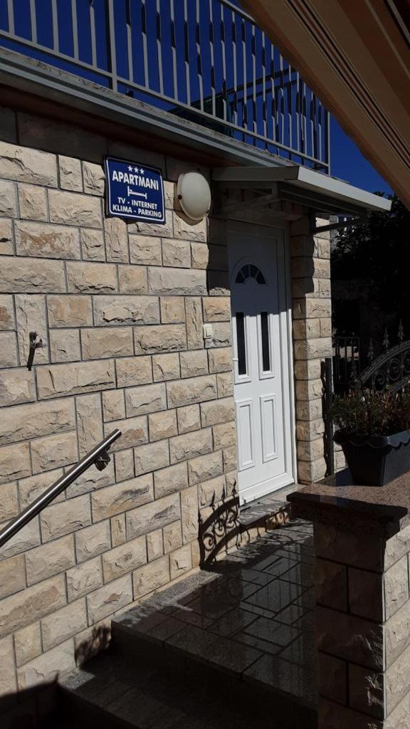 Primasrima Apartments Βόντιτσε Εξωτερικό φωτογραφία
