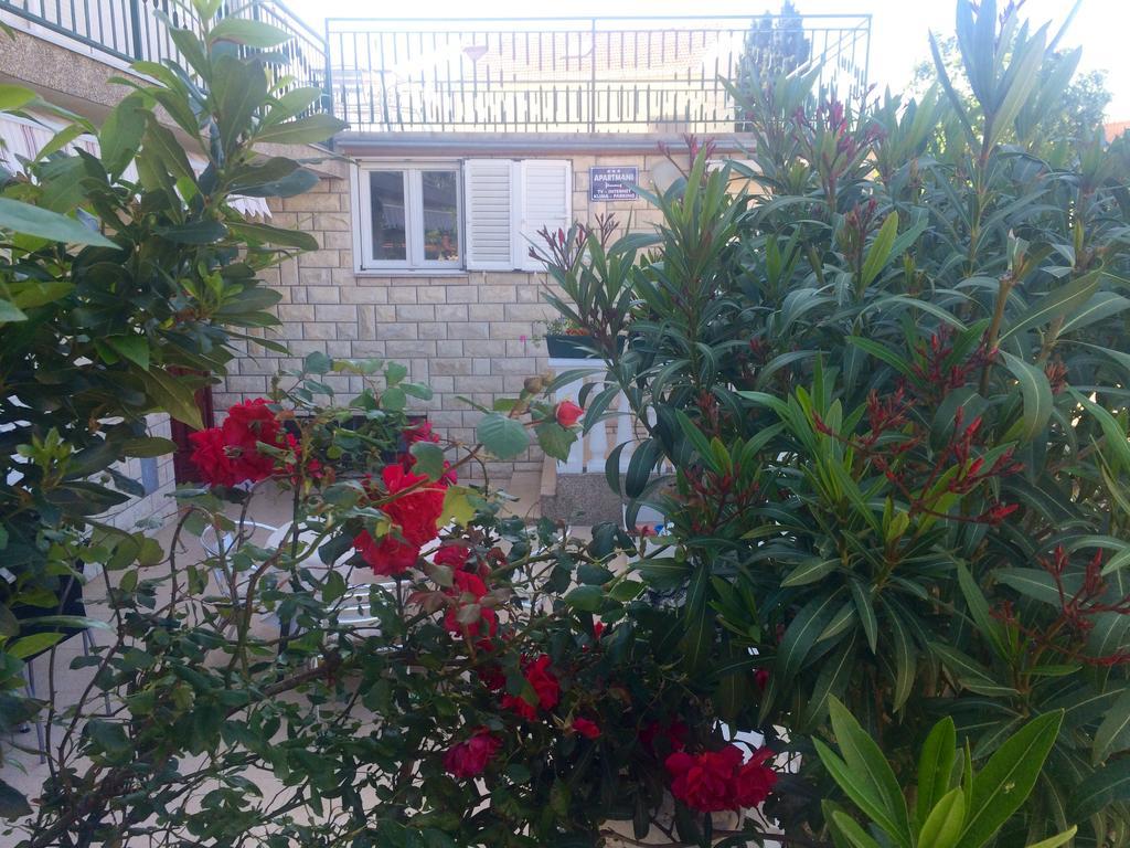 Primasrima Apartments Βόντιτσε Εξωτερικό φωτογραφία